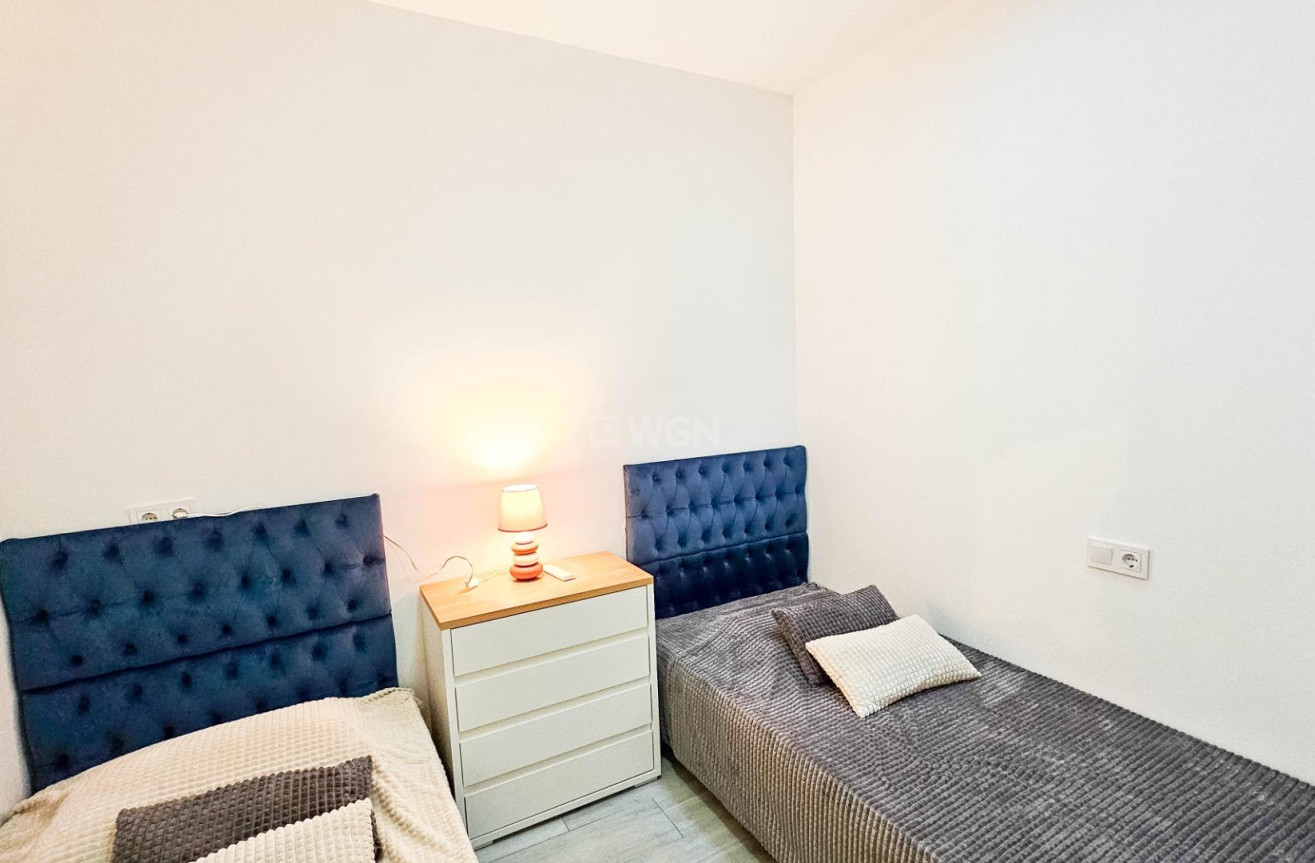 Resale - Townhouse - Torrevieja - El Limonar