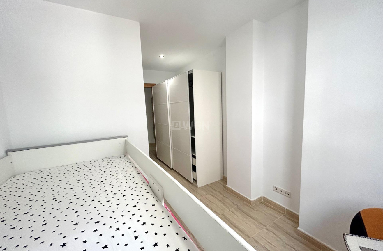 Resale - Apartment / flat - Torrevieja - Playa del Cura