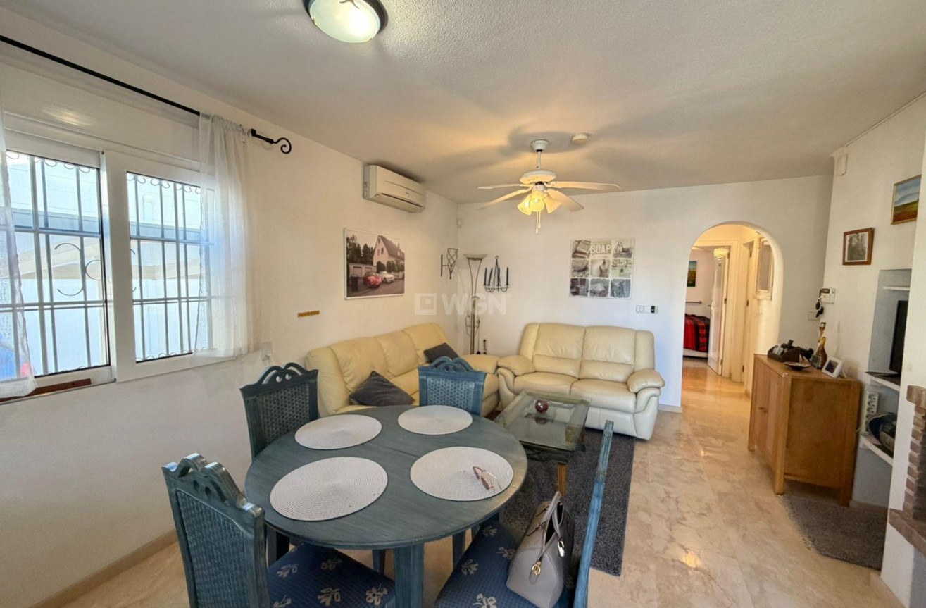 Odsprzedaż - Villa - Orihuela Costa - Playa Flamenca