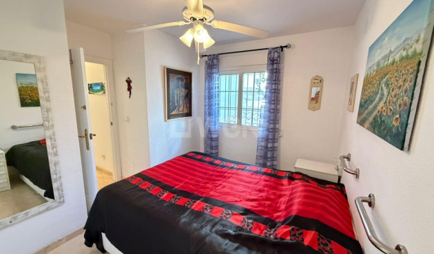 Odsprzedaż - Villa - Orihuela Costa - Playa Flamenca