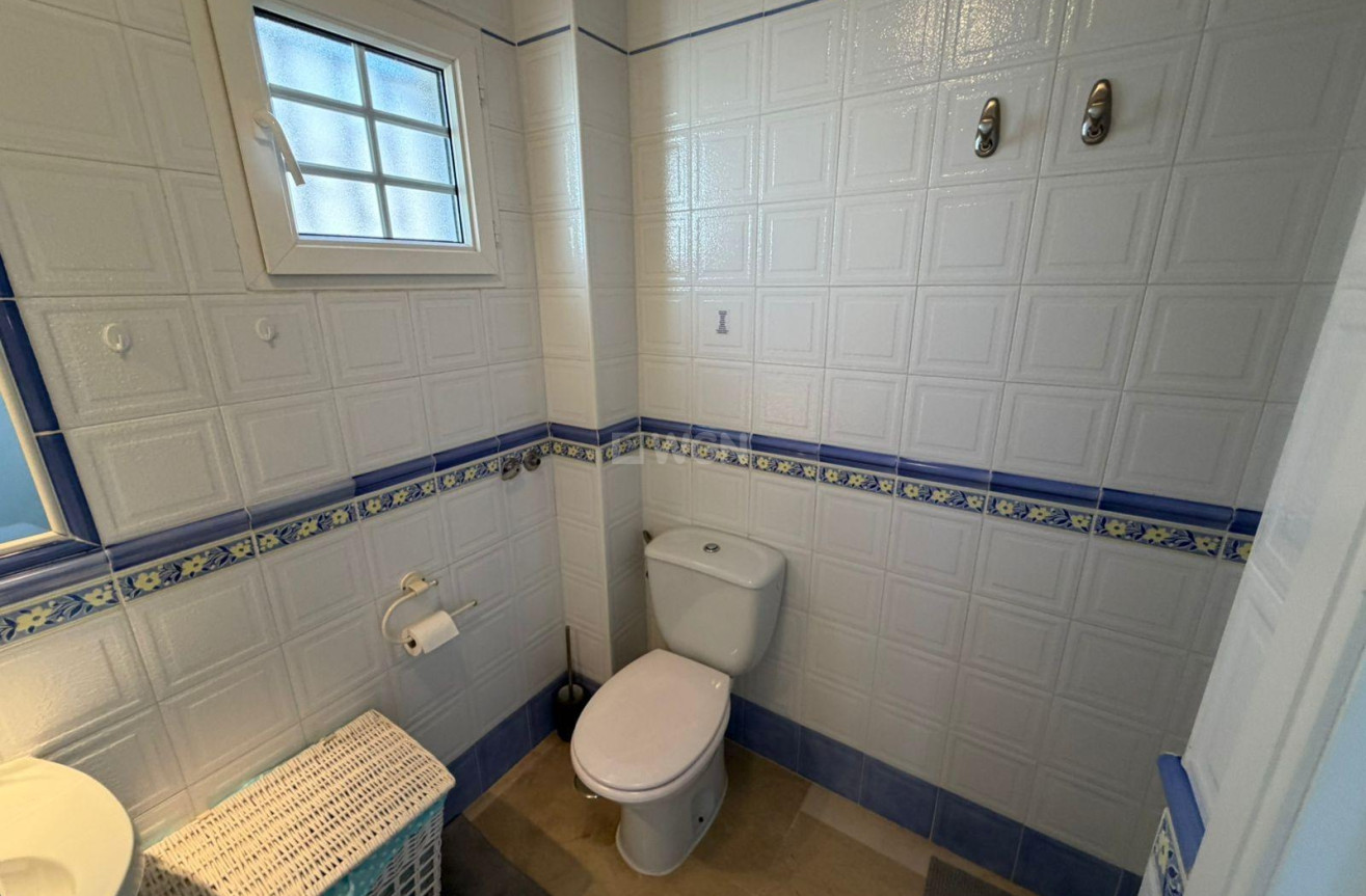 Odsprzedaż - Villa - Orihuela Costa - Playa Flamenca