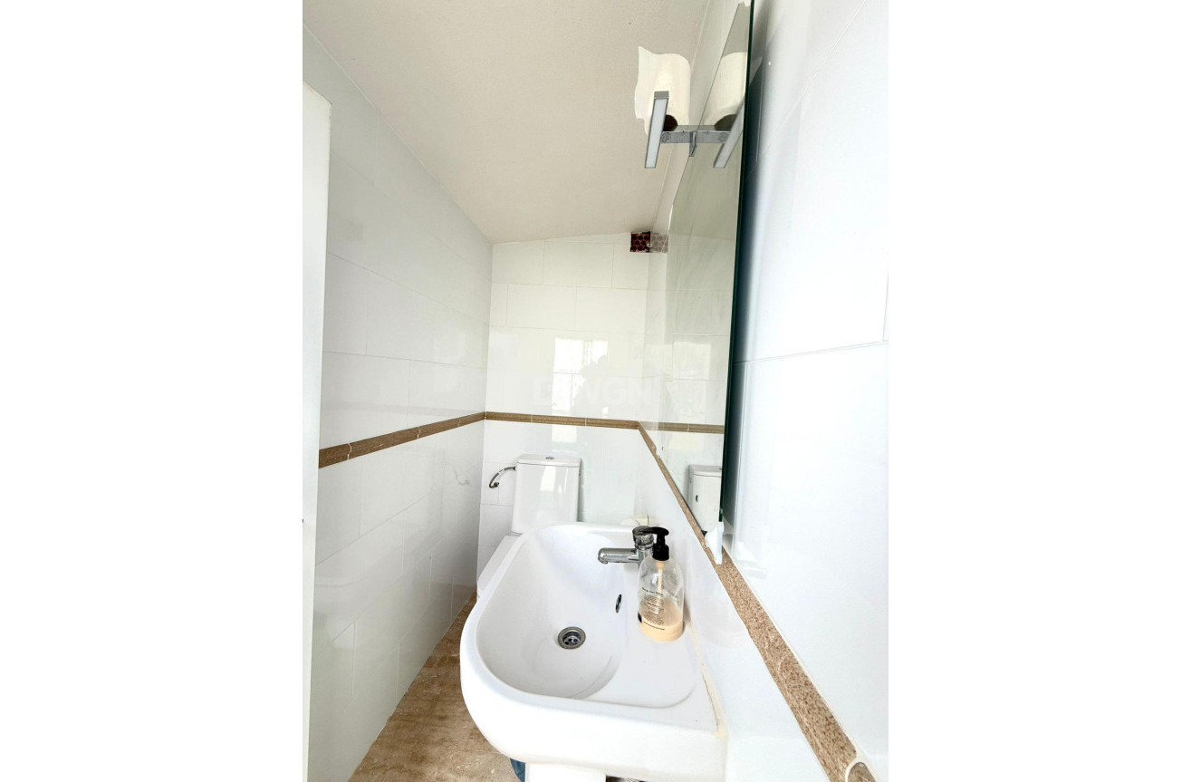 Odsprzedaż - Villa - Orihuela Costa - PAU 8