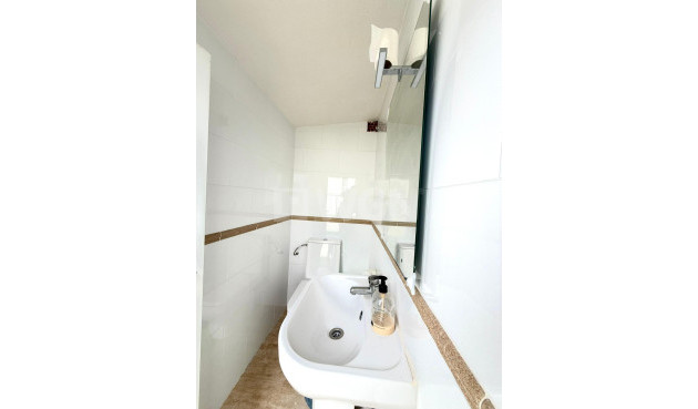 Odsprzedaż - Villa - Orihuela Costa - PAU 8