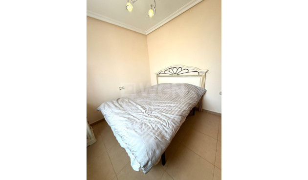 Odsprzedaż - Villa - Orihuela Costa - PAU 8