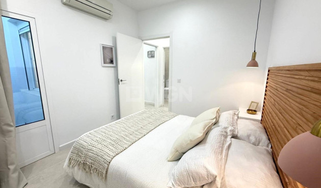 Odsprzedaż - Villa - Torrevieja - El Chaparral