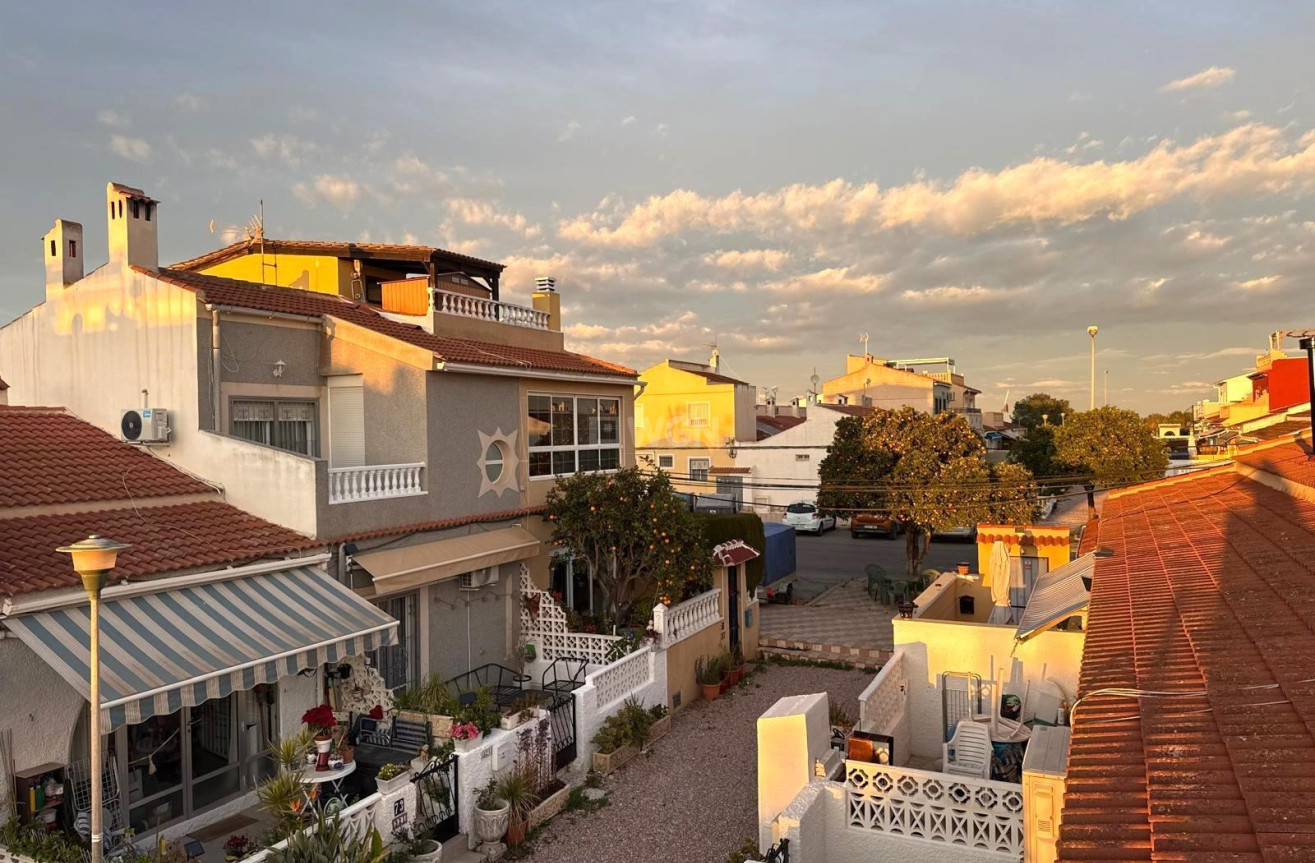 Odsprzedaż - Villa - Torrevieja - El Chaparral