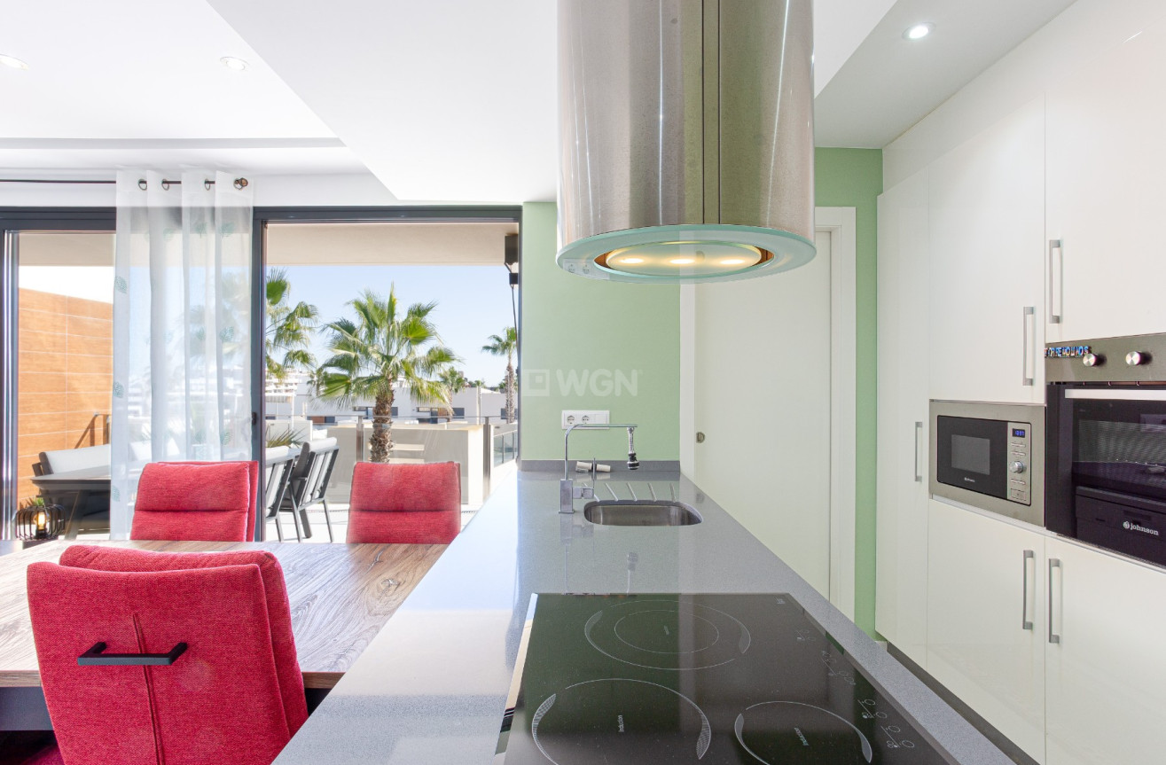 Odsprzedaż - Mieszkanie w bloku - Orihuela Costa - Costa Blanca