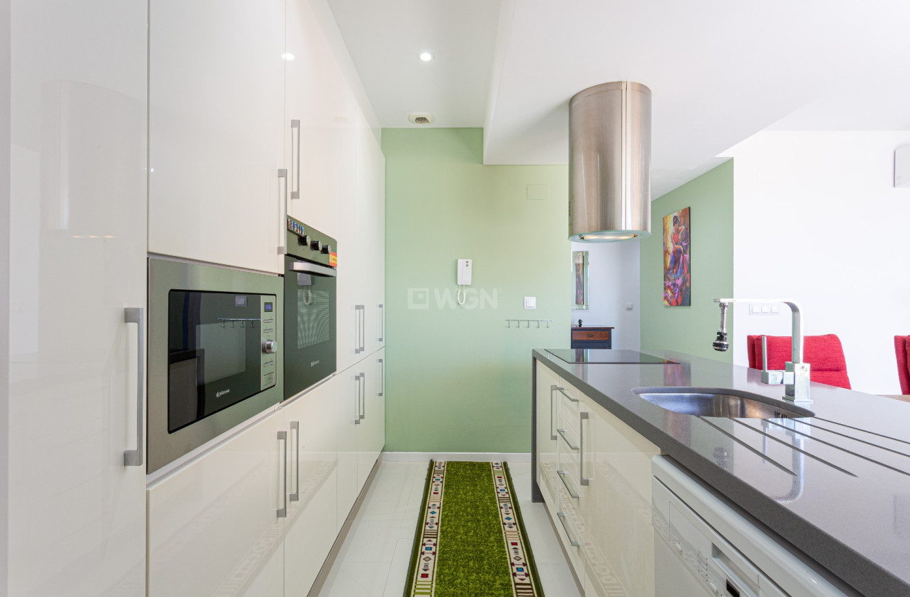 Odsprzedaż - Mieszkanie w bloku - Orihuela Costa - Costa Blanca