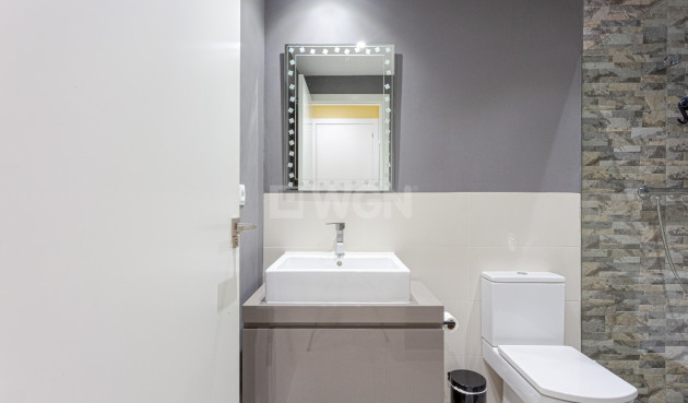 Odsprzedaż - Mieszkanie w bloku - Orihuela Costa - Costa Blanca