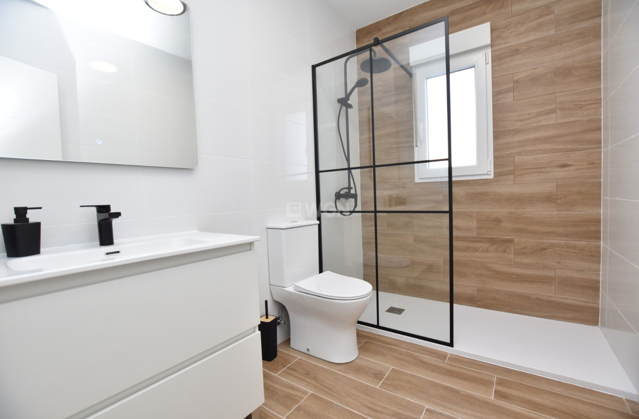 Odsprzedaż - Bungalow - Ciudad Quesada - Costa Blanca