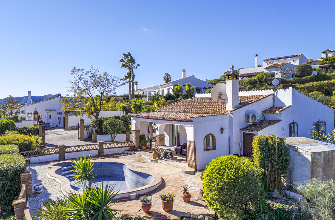 Odsprzedaż - Villa - Vinuela - Inland