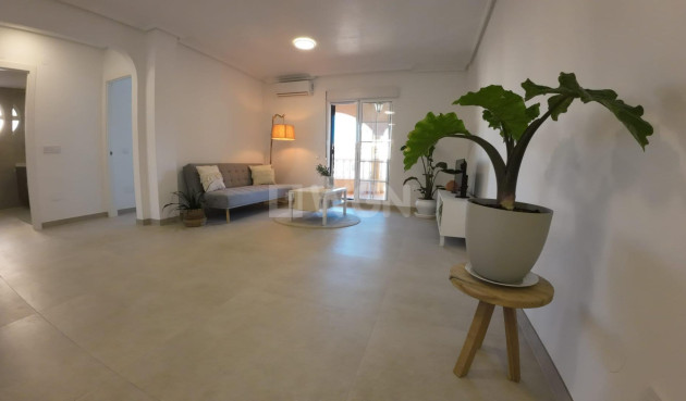 Odsprzedaż - Mieszkanie w bloku - Orihuela Costa - Lomas de Cabo Roig