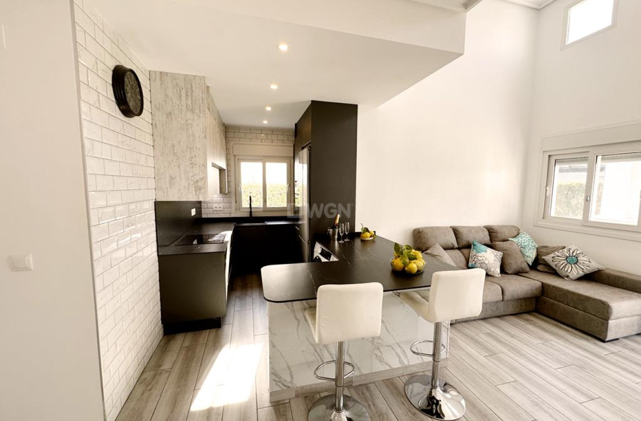 Reventa - Villa - La Torre Golf Resort - Inland