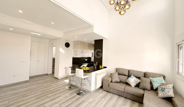 Reventa - Villa - La Torre Golf Resort - Inland