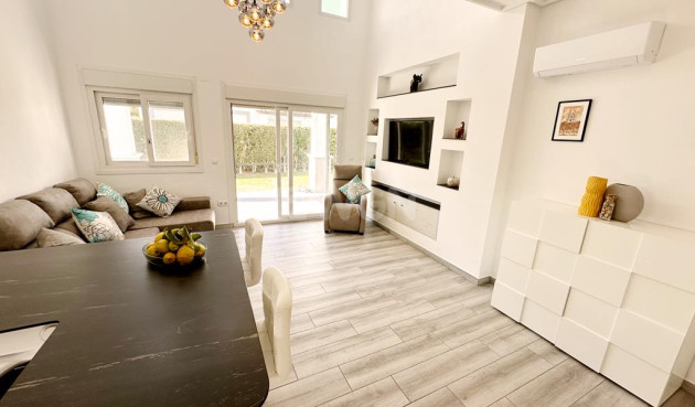 Reventa - Villa - La Torre Golf Resort - Inland