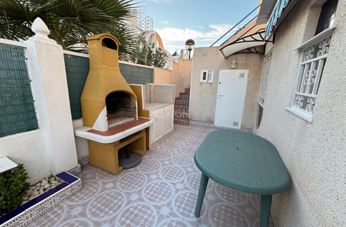 Odsprzedaż - Villa - Torrevieja - Carrefour