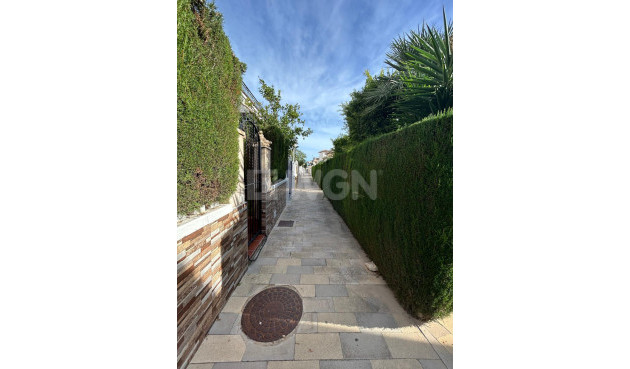 Odsprzedaż - Dupleks - Orihuela Costa - Punta Prima