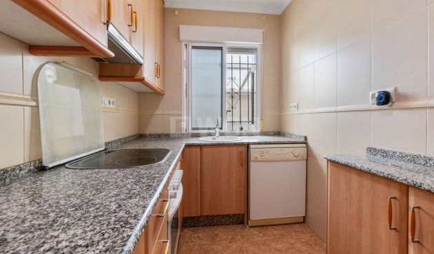 Odsprzedaż - Kamienica - Santiago de la ribera - Costa Calida