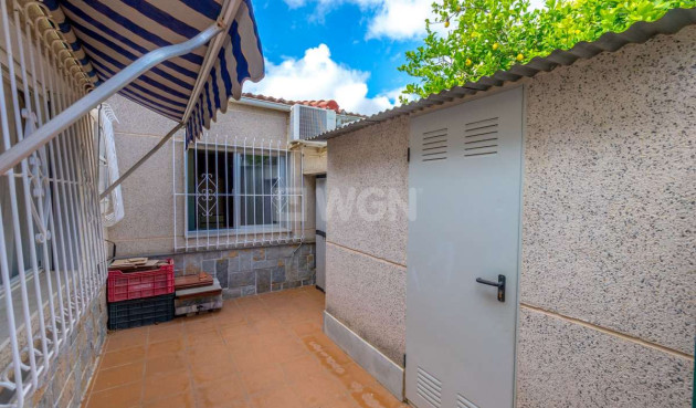 Odsprzedaż - Kamienica - Santiago de la ribera - Costa Calida