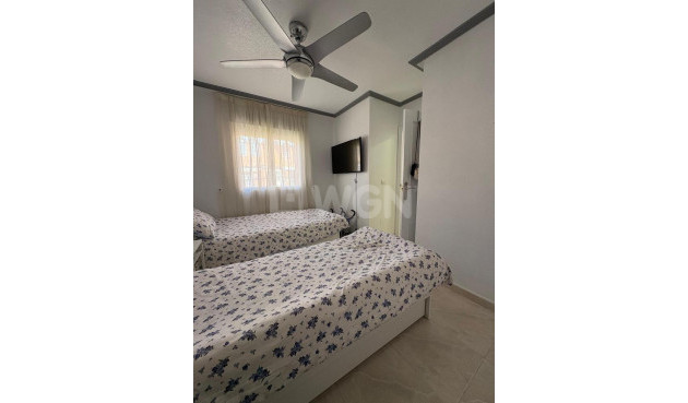 Odsprzedaż - Daszek - Playa Flamenca - Costa Blanca