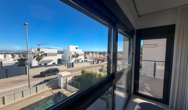 Odsprzedaż - Villa - San Miguel de Salinas - Bellavista