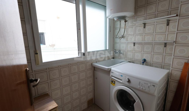 Resale - Apartment / flat - Torrevieja - Costa Blanca