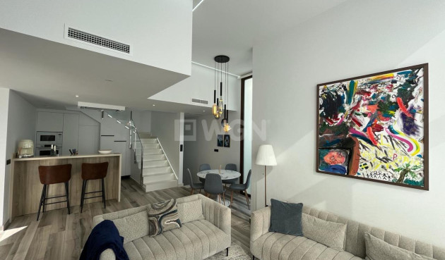 Odsprzedaż - Villa - Los Balcones - Costa Blanca