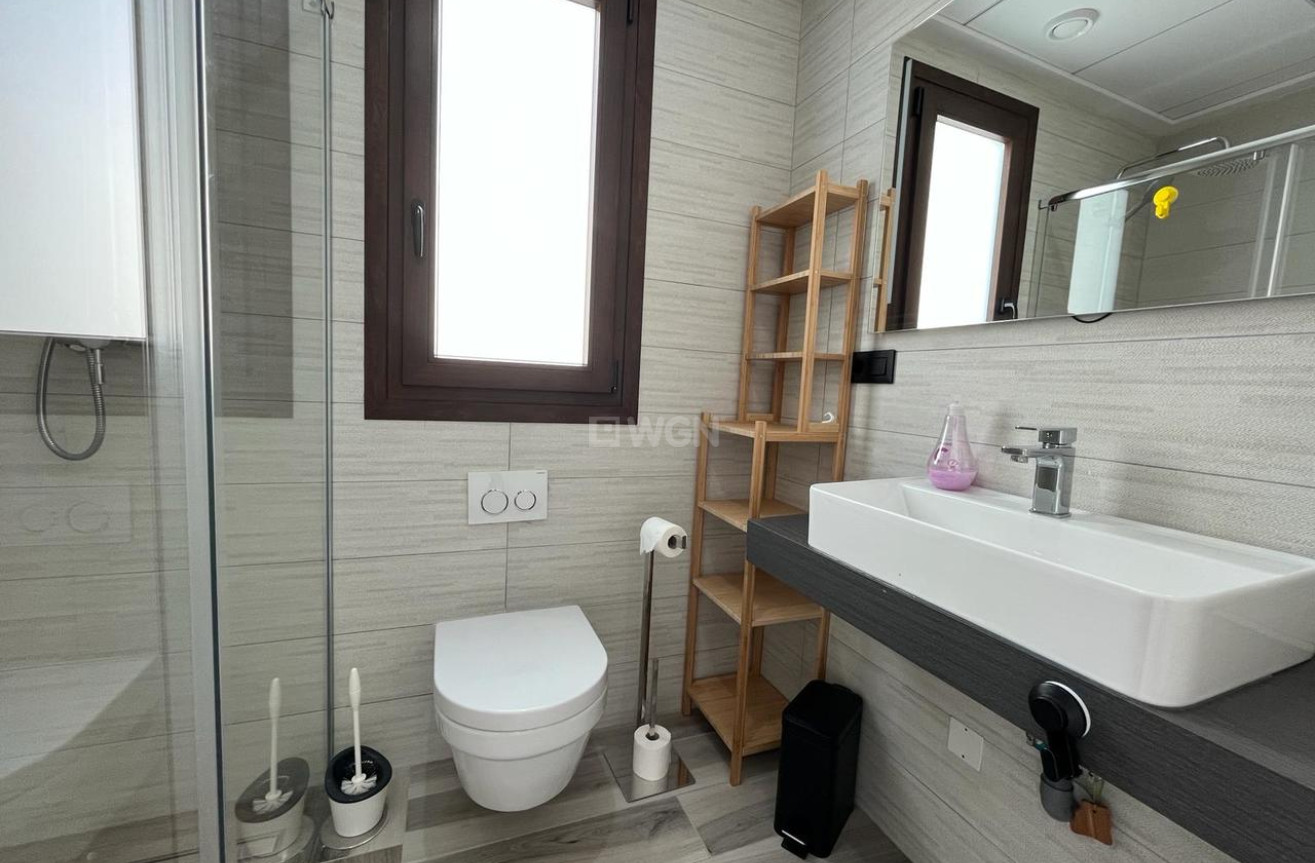 Odsprzedaż - Villa - Los Balcones - Costa Blanca