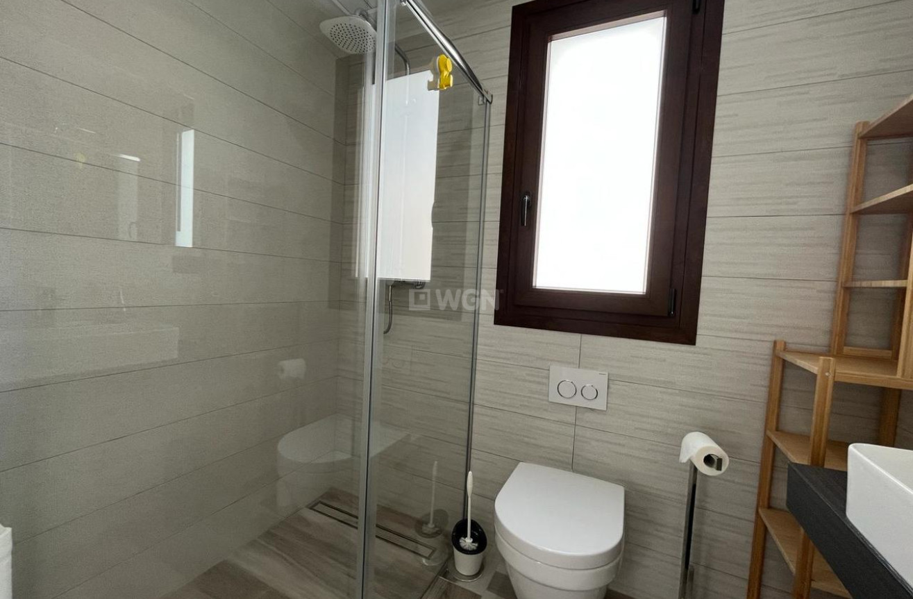 Odsprzedaż - Villa - Los Balcones - Costa Blanca