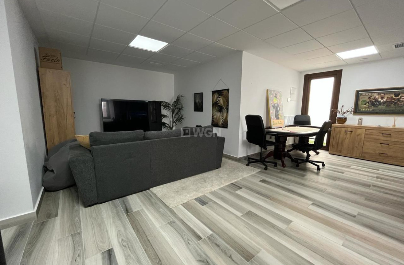 Odsprzedaż - Villa - Los Balcones - Costa Blanca