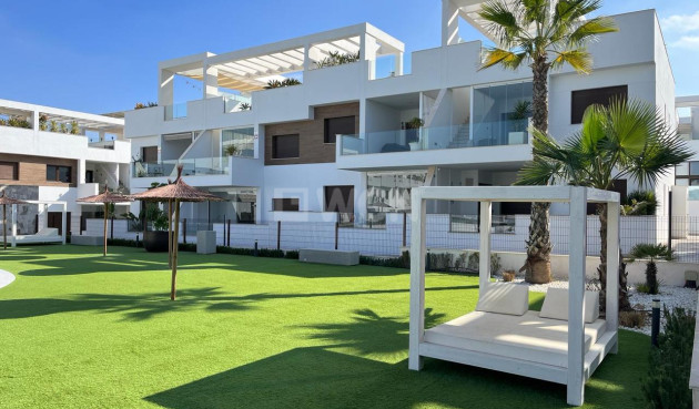 Odsprzedaż - Villa - Los Balcones - Costa Blanca