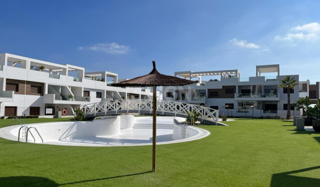 Odsprzedaż - Villa - Los Balcones - Costa Blanca