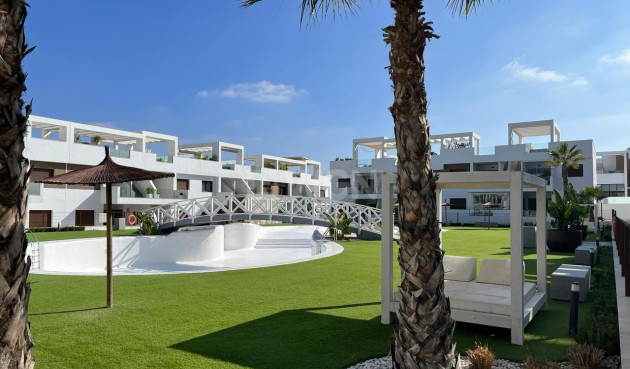 Odsprzedaż - Villa - Los Balcones - Costa Blanca