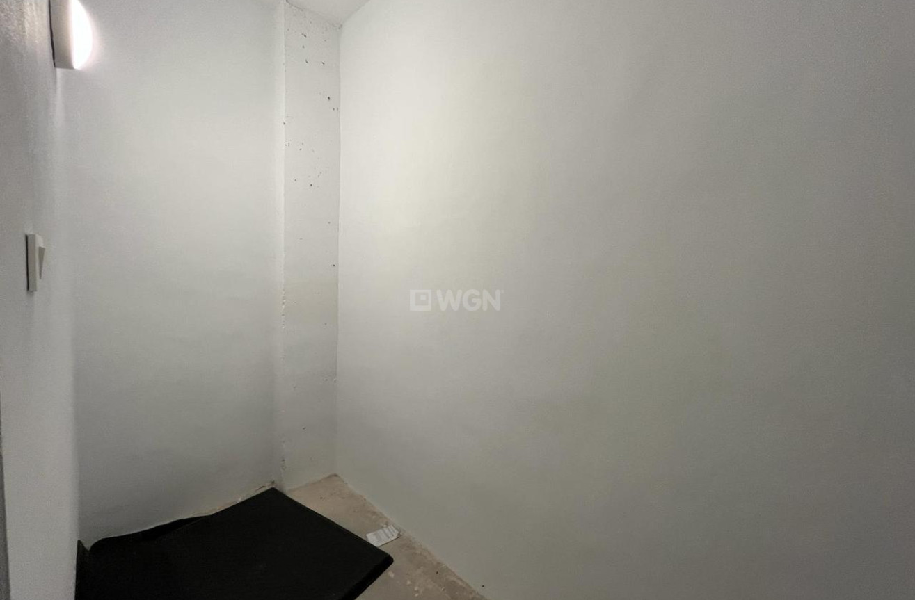 Odsprzedaż - Villa - Los Balcones - Costa Blanca