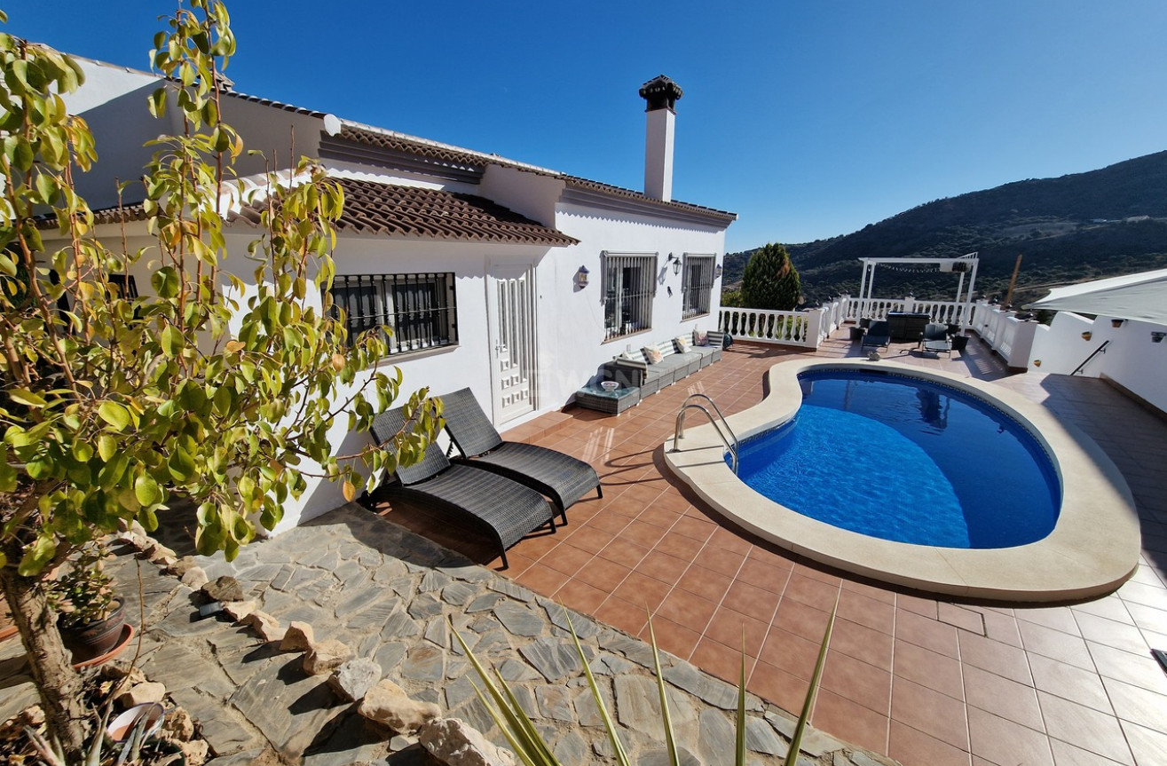 Odsprzedaż - Villa - Mondrón - Inland