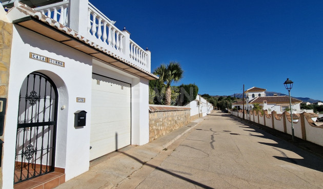 Odsprzedaż - Villa - Mondrón - Inland