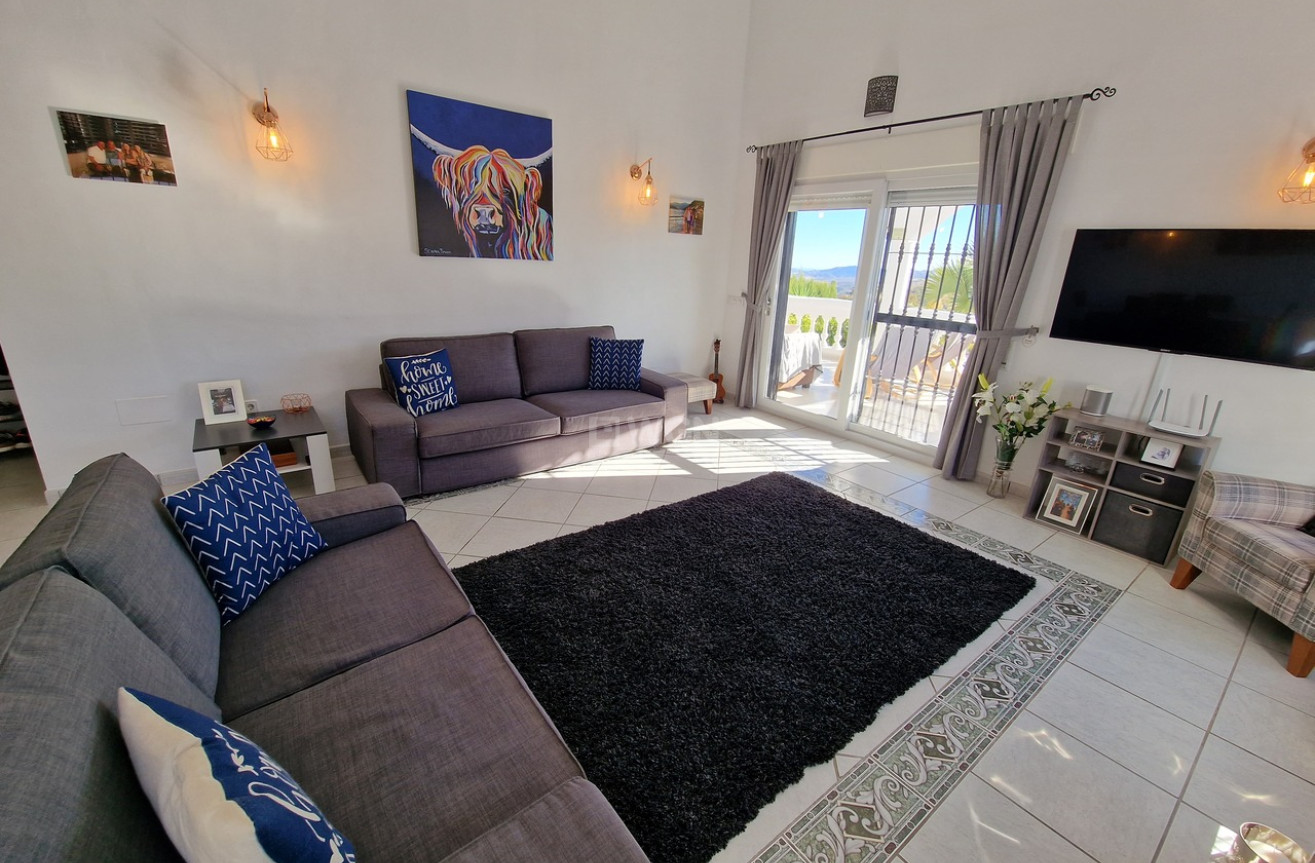 Odsprzedaż - Villa - Mondrón - Inland