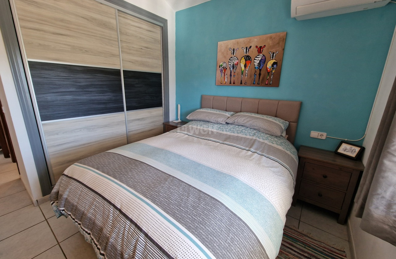 Odsprzedaż - Villa - Mondrón - Inland