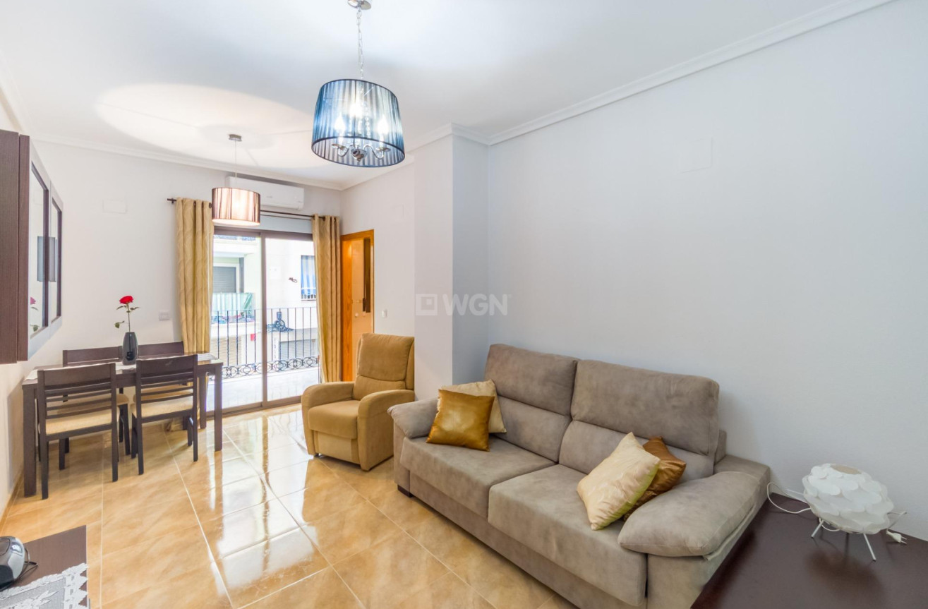 Reventa - Apartamento / piso - Torrevieja - Acequion