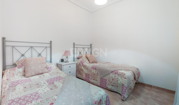 Reventa - Apartamento / piso - Torrevieja - Acequion