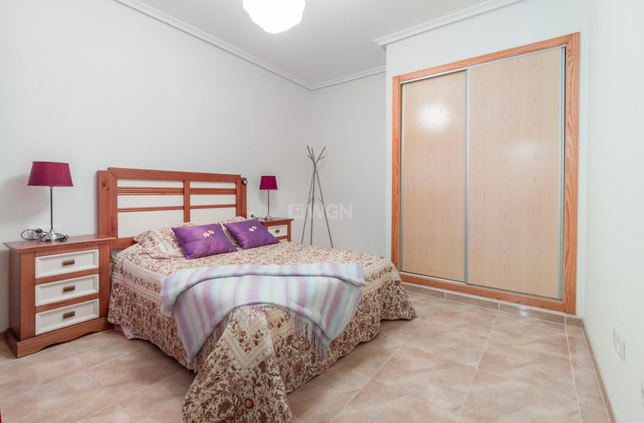 Reventa - Apartamento / piso - Torrevieja - Acequion