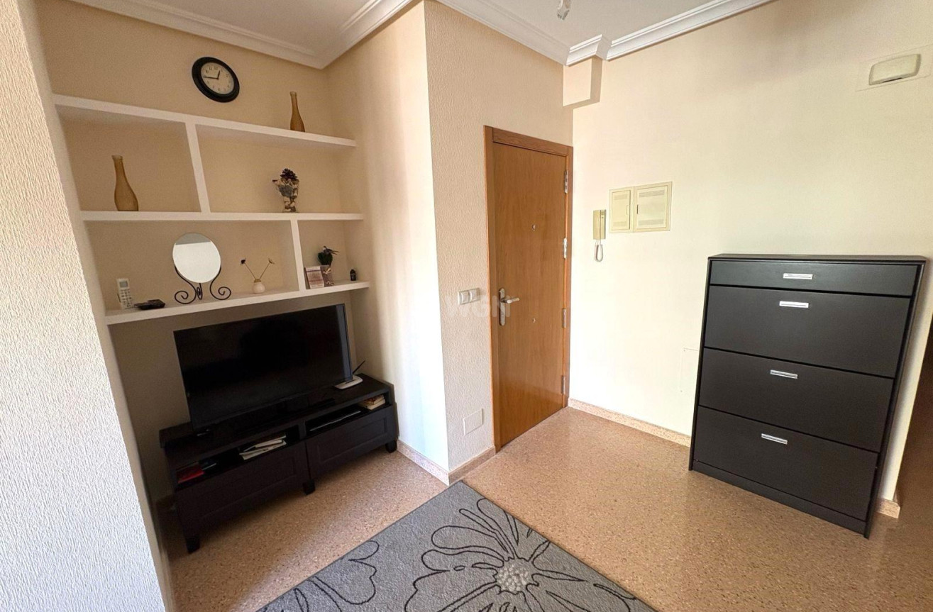 Resale - Apartment / flat - Torrevieja - Centro