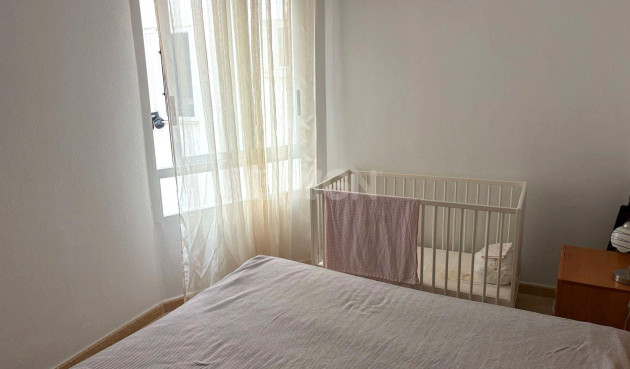Resale - Apartment / flat - Torrevieja - Centro