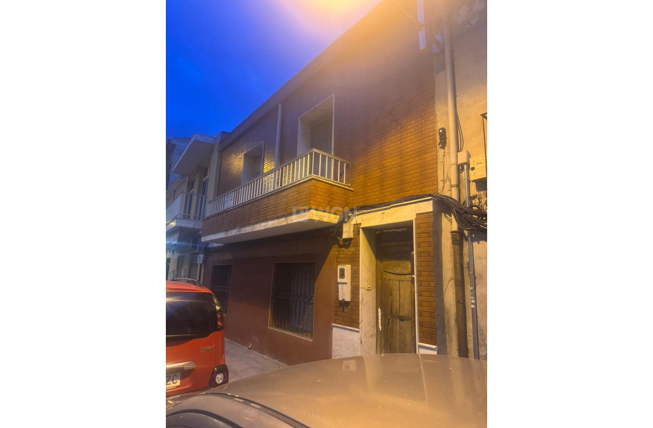 Odsprzedaż - Kamienica - Orihuela - Orihuela Ciudad