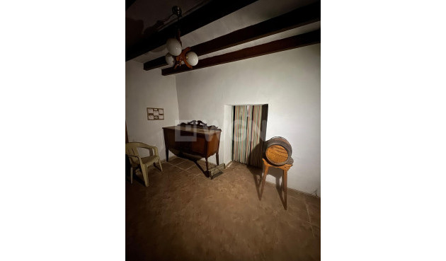 Odsprzedaż - Kamienica - Orihuela - Orihuela Ciudad