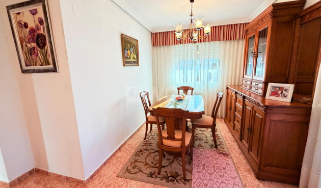 Odsprzedaż - Daszek - Torrevieja - Acequion