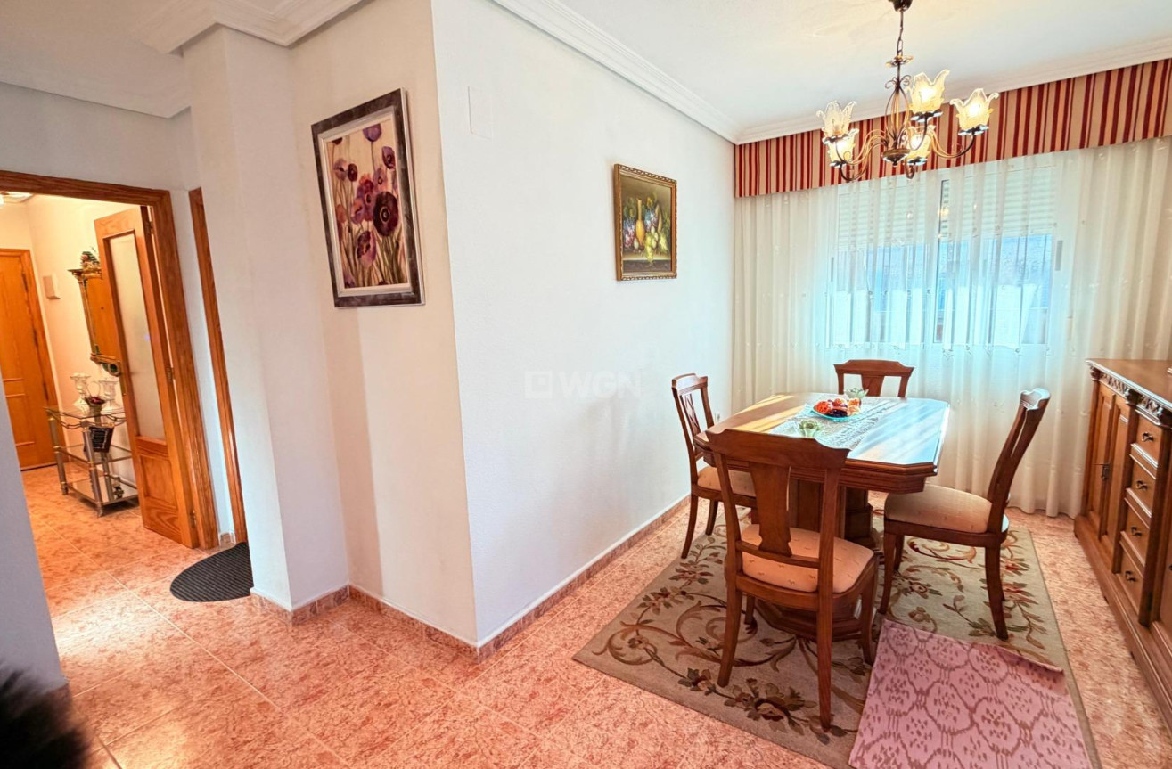 Odsprzedaż - Daszek - Torrevieja - Acequion