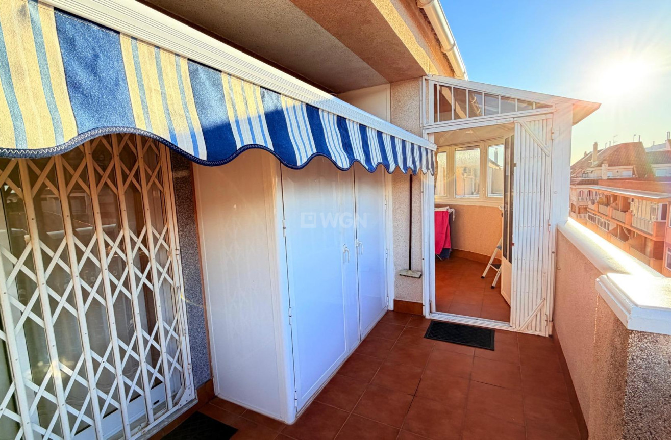 Odsprzedaż - Daszek - Torrevieja - Acequion