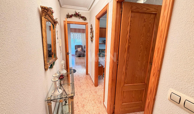 Odsprzedaż - Daszek - Torrevieja - Acequion