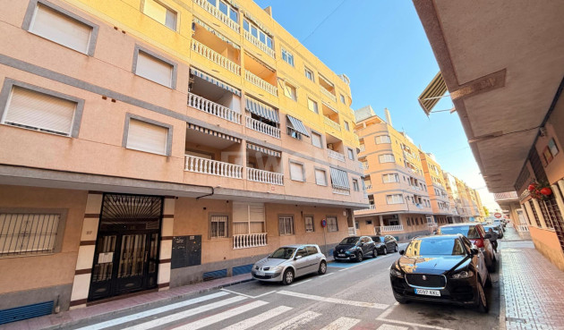 Odsprzedaż - Daszek - Torrevieja - Acequion